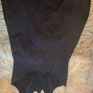 Black under garment women’s shaper